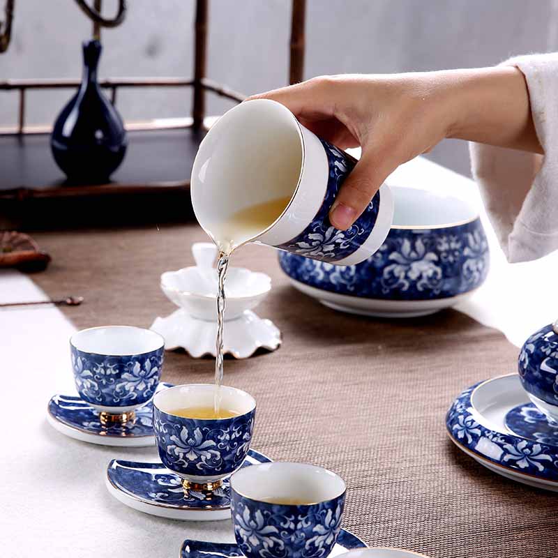陶瓷品茗杯茶杯 白地青花瓷功夫茶具小茶杯主人杯 普洱茶盏单杯定制
