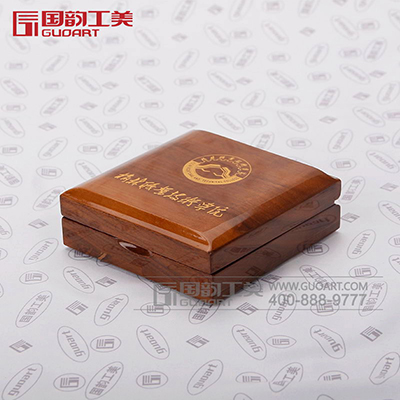 桂林职业技术学院精致实木木盒定制