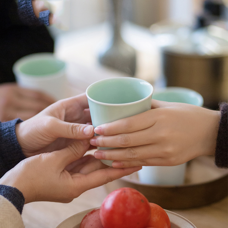 新春办公陶瓷茶杯新年礼品 简约水杯青瓷茶具 企业个性定制创意礼品杯子