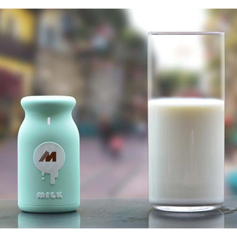 牛奶瓶充电宝 小巧可爱移动电源 创意超萌便携充电宝定制