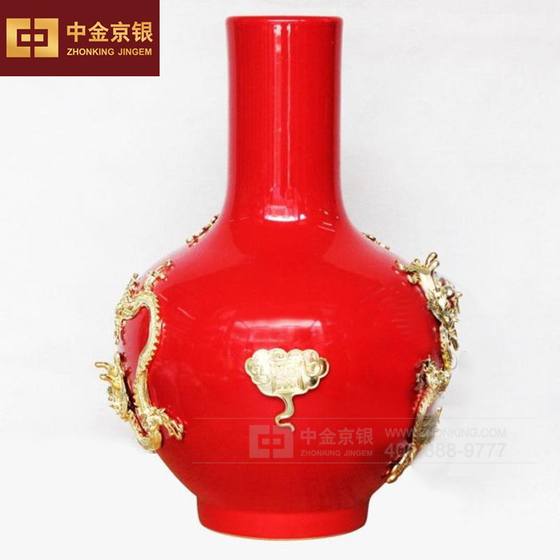 中国红金线雕花瓶 金线雕观赏花瓶承制