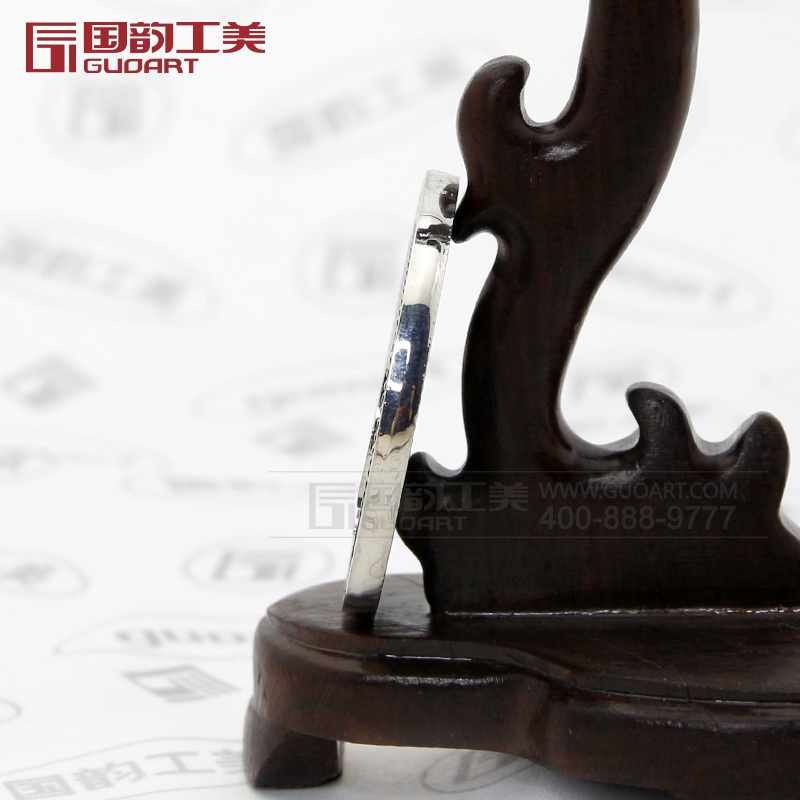 博雅扑克牌纪念烤漆徽章活动赠品徽章承制