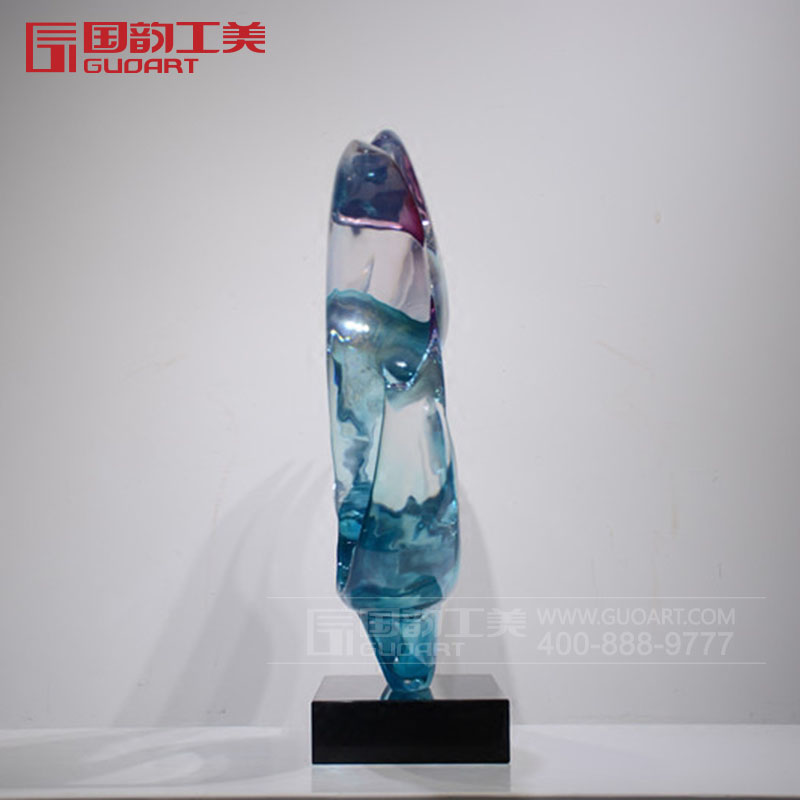 创意精致透明雕塑树脂琉璃摆件承制