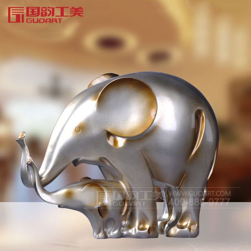 可爱大象仿树脂摆件礼品定做