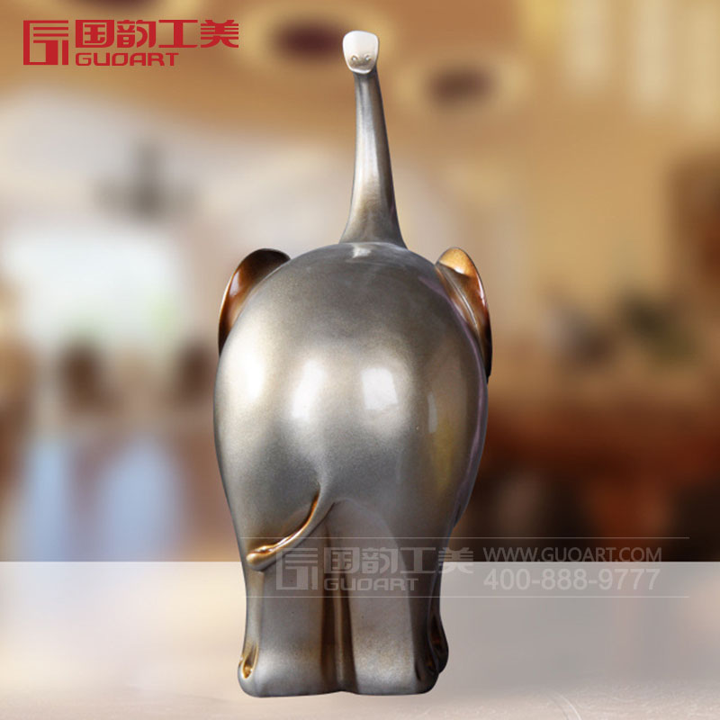 可爱大象仿树脂摆件礼品定做