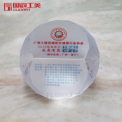 广西工程机械配件维修水晶摆件定制 创意水晶摆件承制