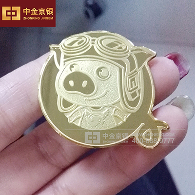 猪兼强金徽章 司徽校徽徽章胸章定制