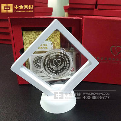 诺亚生物摆件 水晶镶纪念章定制