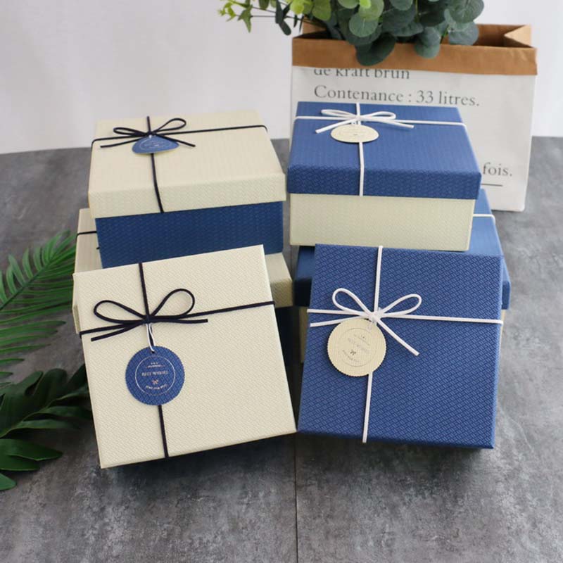 高档正方形礼盒中小号皮带钱包包装盒送男友生日礼物盒节日礼品盒