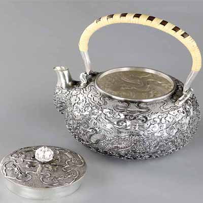 手工银烧水壶 999银茶具 口打出一块造银壶 百子图全浮雕银