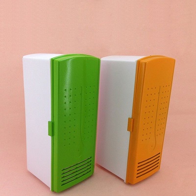 便携式冷热两用迷你冰箱