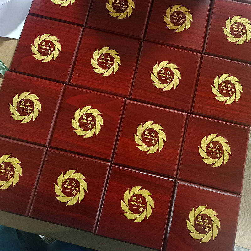 1-191126104111240