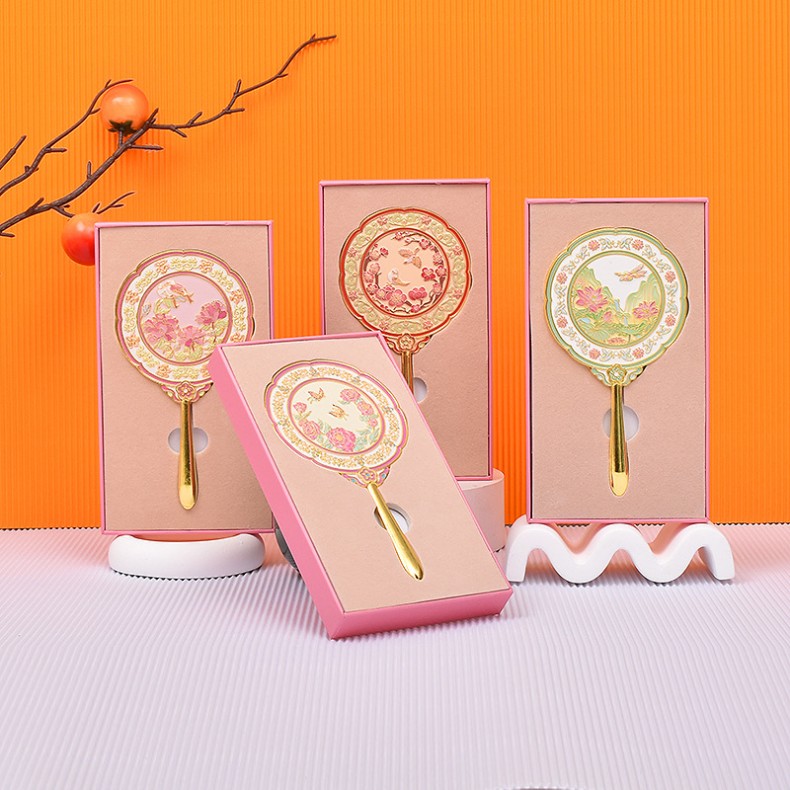 2025国风文创手持化妆镜 金属浮雕工艺随身镜 来图来样定制随身镜化妆镜